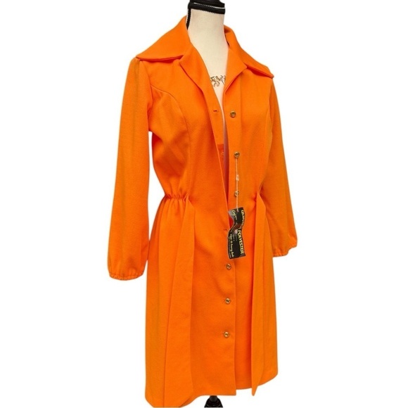 70s Bright Orange Quintess Polyester Dagger Collar Dress with Belt, Deadstock - Picture 11 of 11
